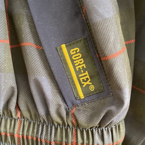 Vintage Tourney Gore-Tex Jacket/ Windbreaker (Large) - Picture 2 of 6